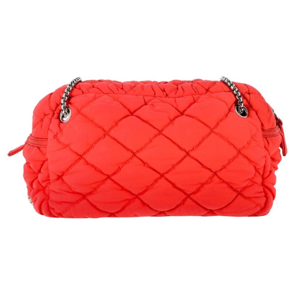 Chanel Bubble Quilt Chain Shoulder Bag in Red Nylon - Picture 3 of 8
